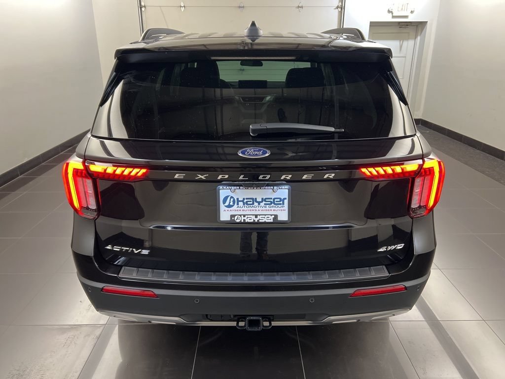 New 2026 Ford Explorer Active w/ Active Comfort Package AWD/4WD image 5