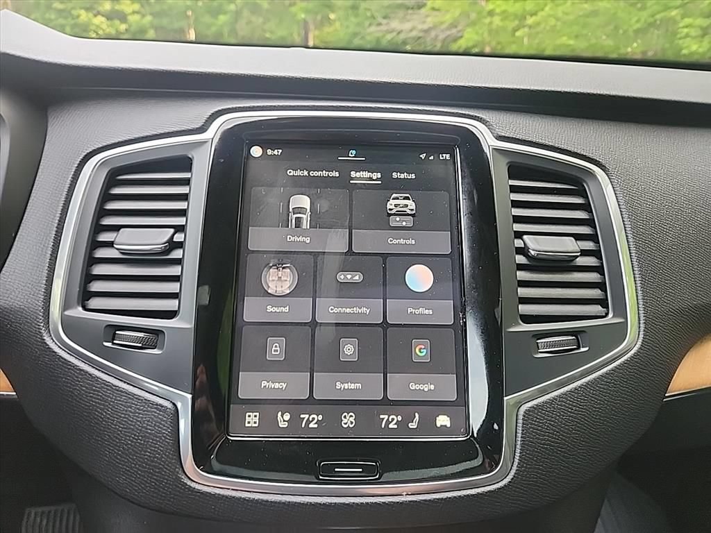 Certified 2025 Volvo XC90 T8 Core w/ Protection Package Premier AWD/4WD image 18