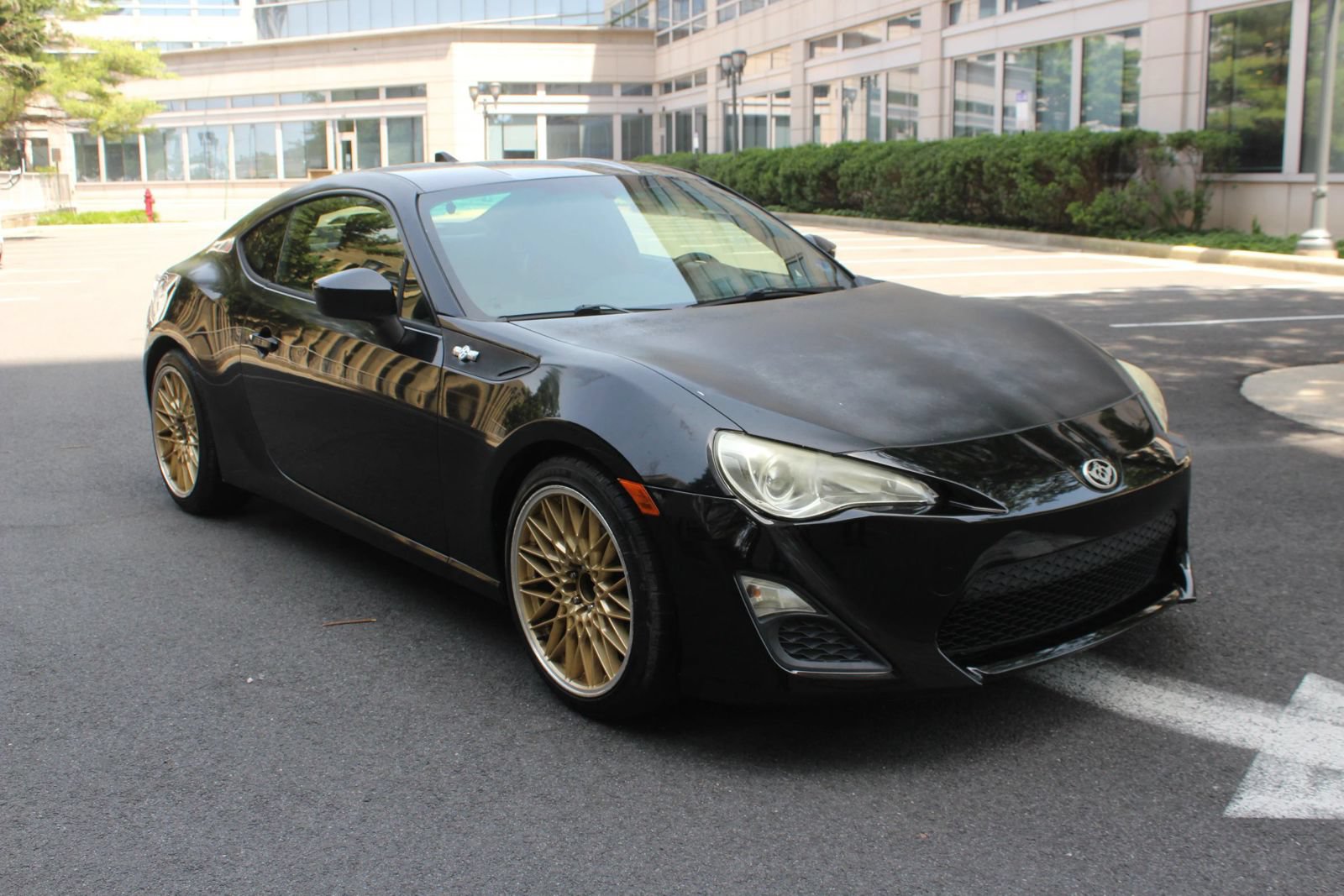 Used 2015 Scion FR-S RWD image 1