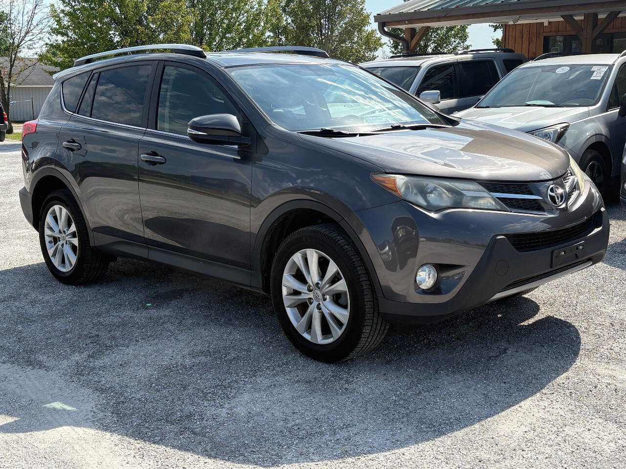 Used 2013 Toyota RAV4 Limited AWD/4WD image 3