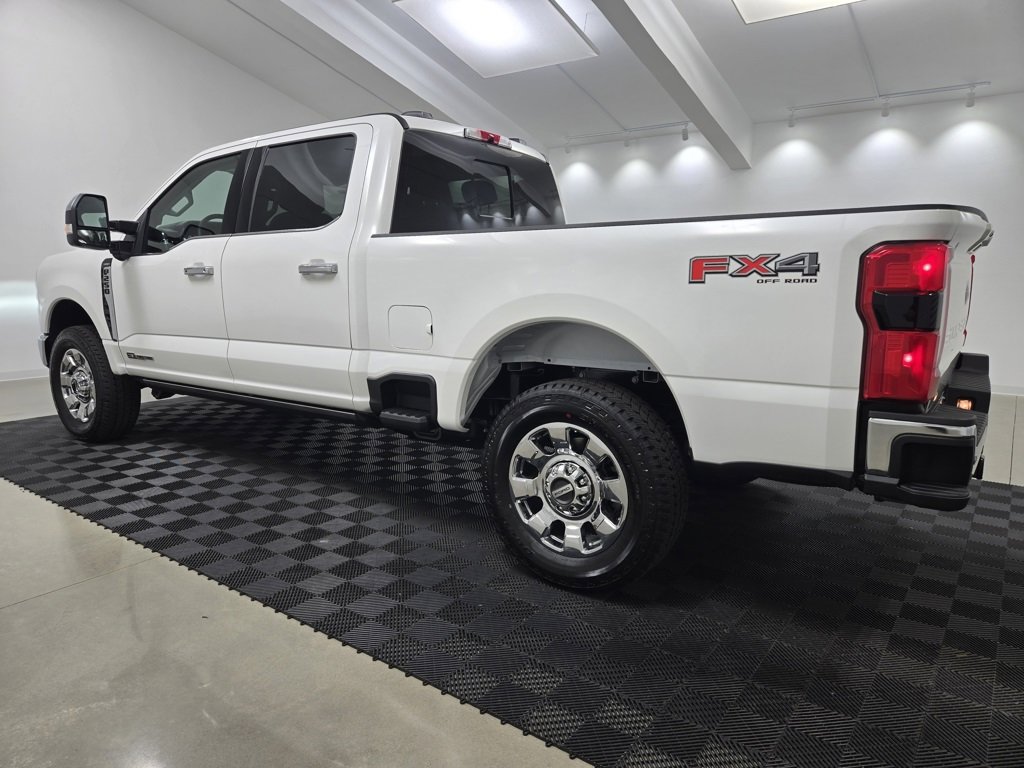 New 2025 Ford F250 Lariat w/ Lariat Ultimate Package image 4
