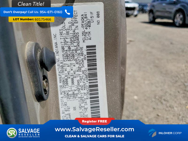 Used 2004 Toyota Sienna XLE w/ XLE Pkg 17 AWD/4WD image 17