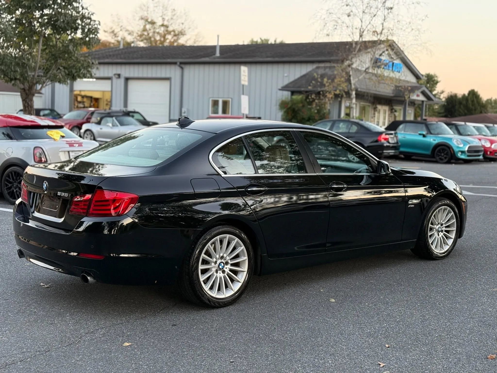Used 2012 BMW 535i xDrive Sedan image 9