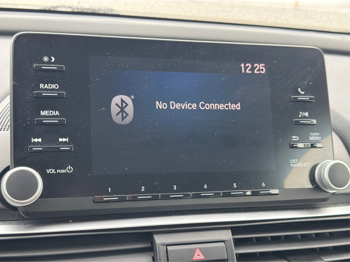 Used 2018 Honda Accord LX image 29