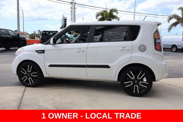Used 2011 Kia Soul + image 5
