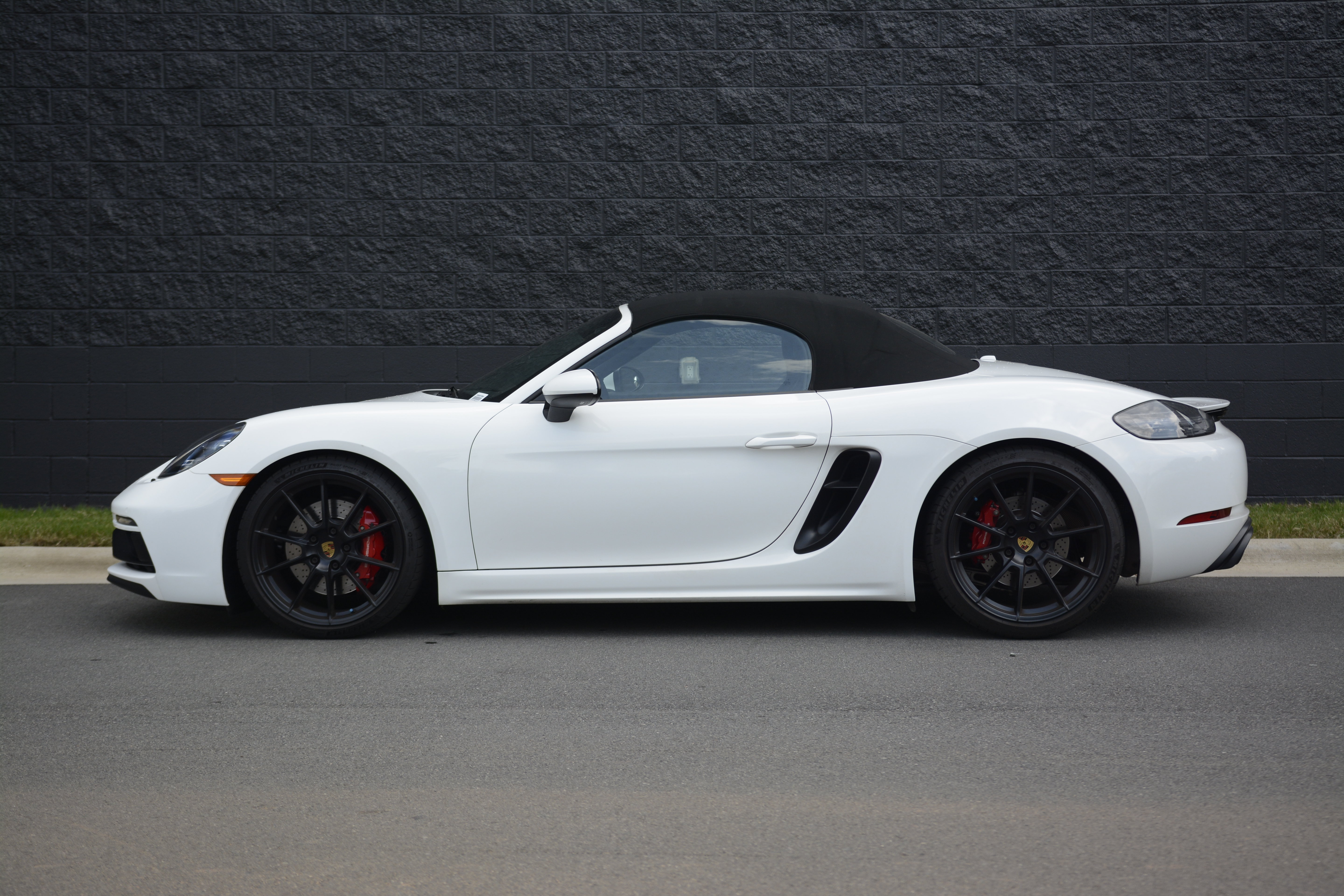 Certified 2021 Porsche 718 Boxster GTS RWD image 2