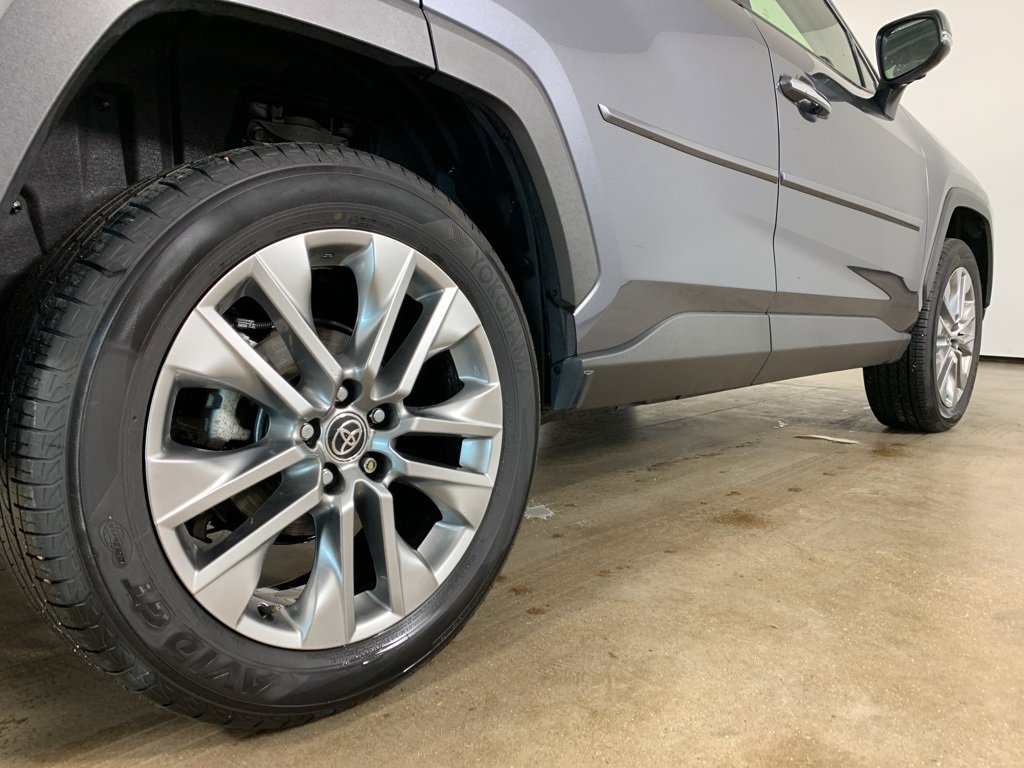 Used 2024 Toyota RAV4 Limited w/ Advanced Technology Package image 9