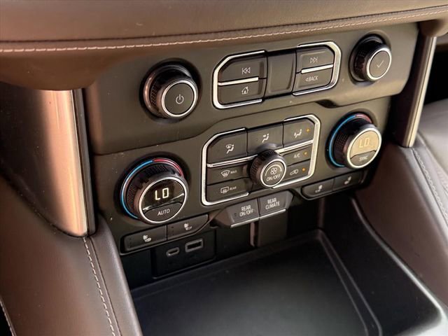Used 2021 Chevrolet Tahoe LT AWD/4WD image 26