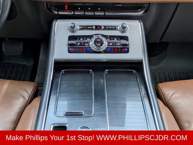 Used 2023 Lincoln Aviator Reserve w/ Equipment Group 201A RWD image 18