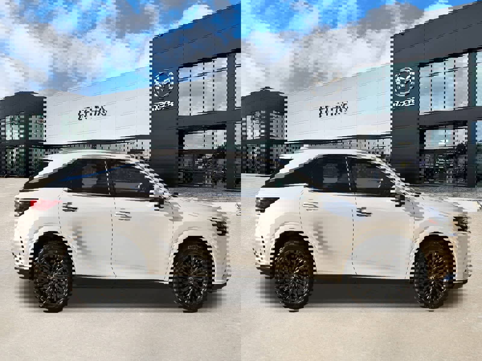 Used 2025 Lexus RX 350 Premium image 5