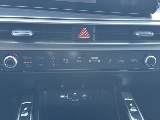 Used 2025 Kia Sorento S w/ Panoramic Sunroof Package FWD image 15