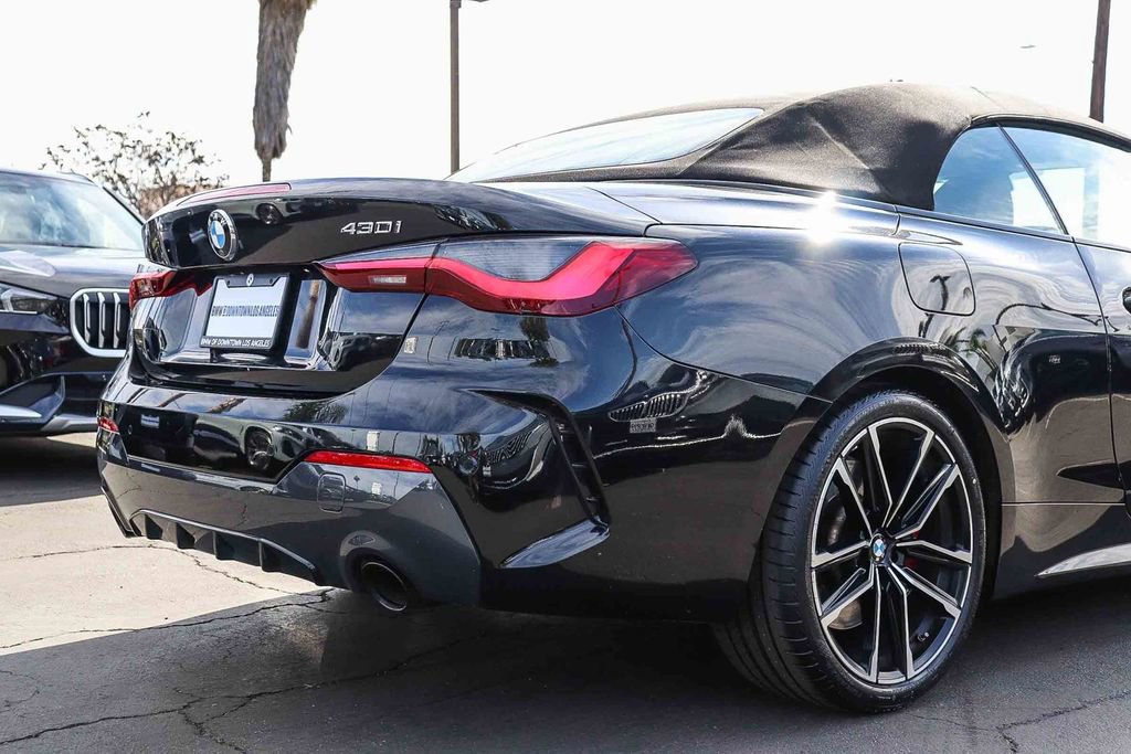 Used 2023 BMW 430i 430i w/ M Sport Package image 17
