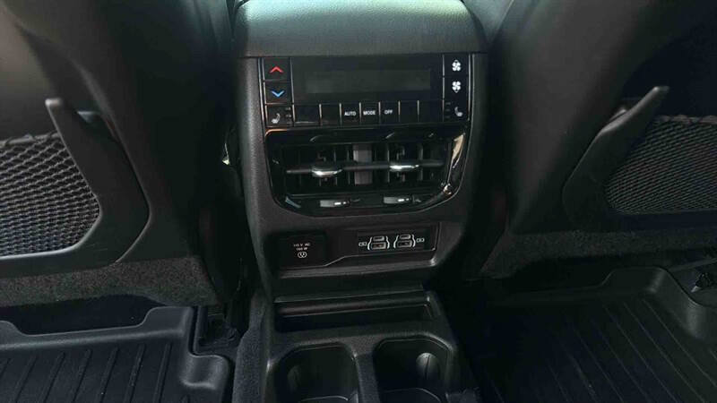 Used 2021 Jeep Grand Cherokee L Limited AWD/4WD image 22