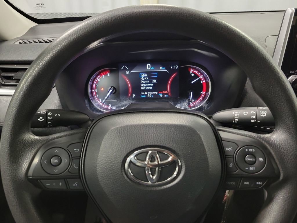 Used 2024 Toyota RAV4 LE image 14