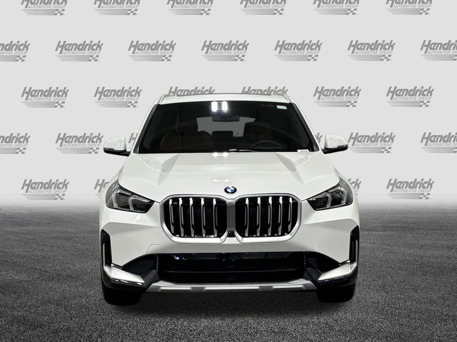New 2026 BMW X1 xDrive28i w/ Technology Package AWD/4WD image 2