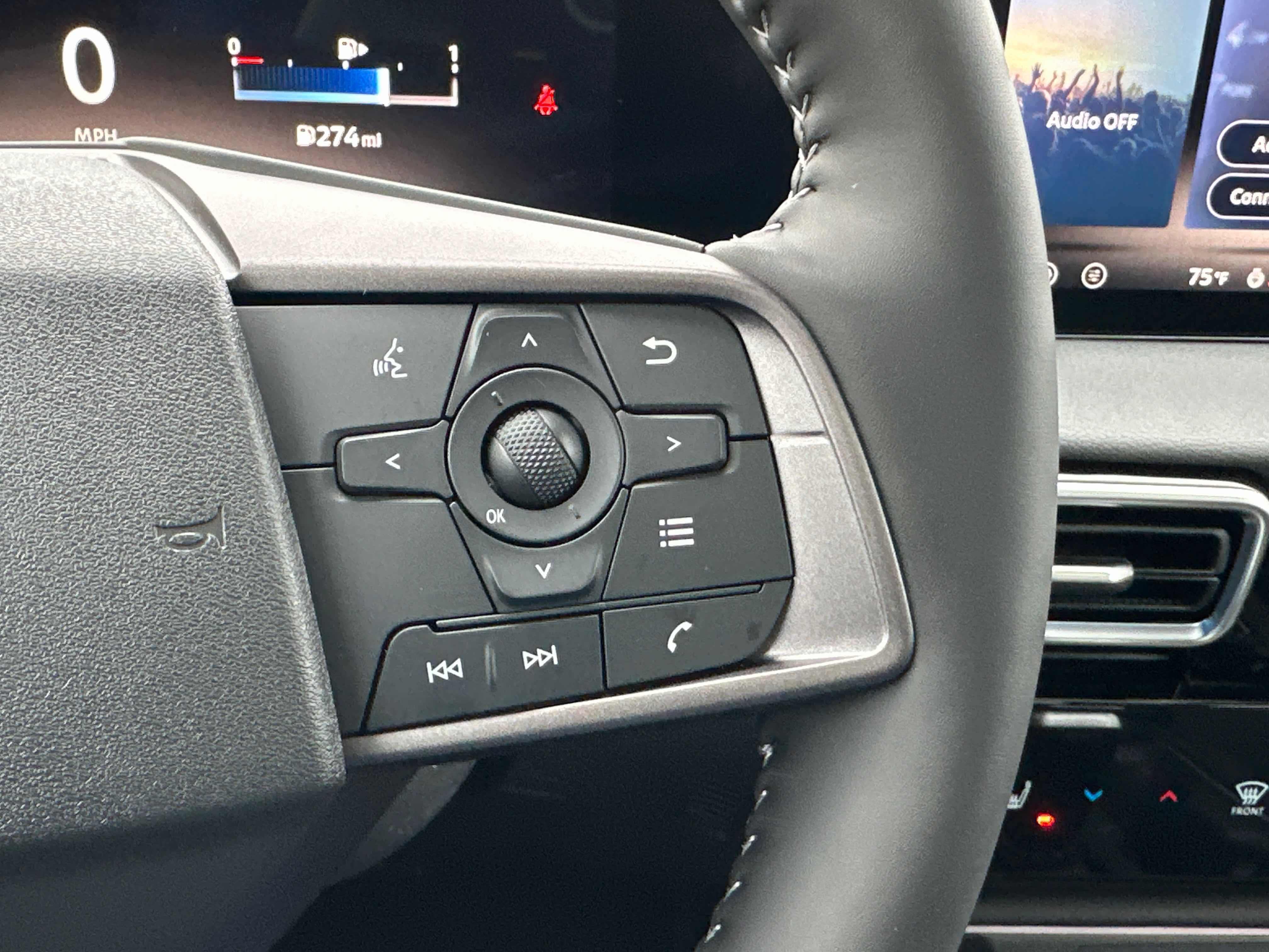 New 2026 Nissan Sentra SV w/ SV Convenience Package FWD image 38