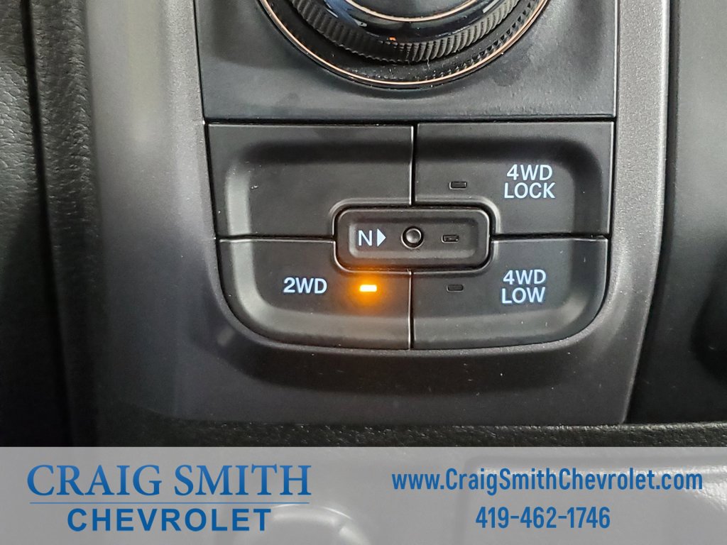 Used 2024 RAM 1500 Classic SLT image 17