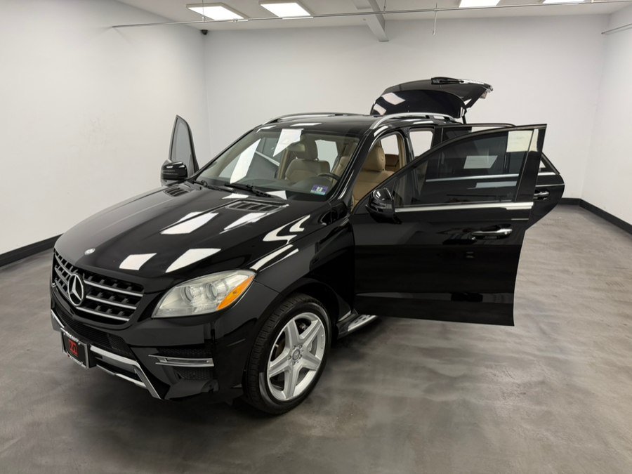 Used 2013 Mercedes-Benz ML 550 4MATIC image 24