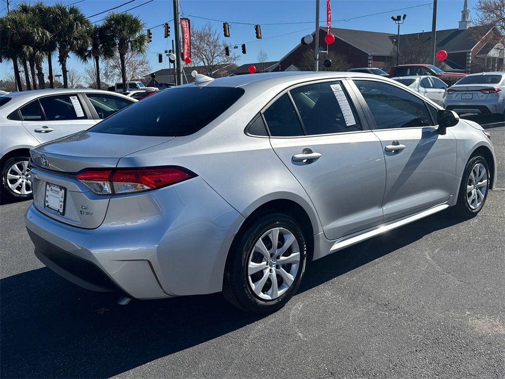 New 2026 Toyota Corolla LE image 3