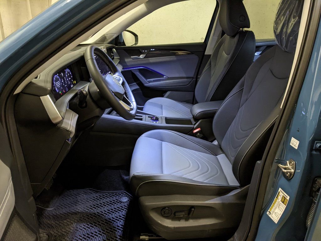 New 2026 Volkswagen Tiguan SE image 11