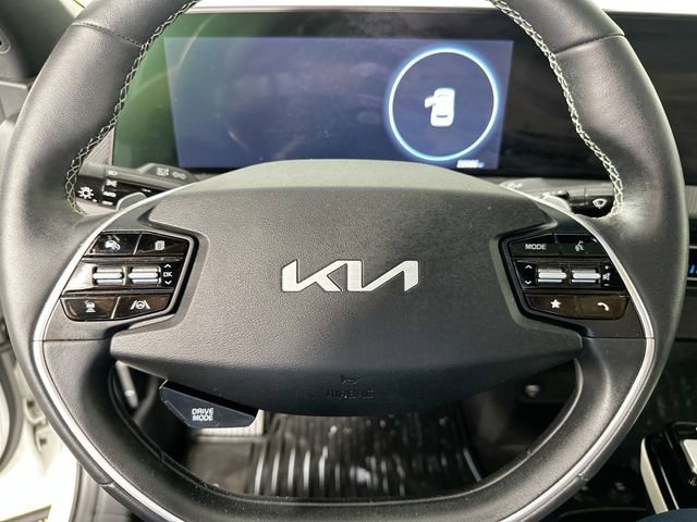 Used 2024 Kia EV6 GT-Line AWD/4WD image 23