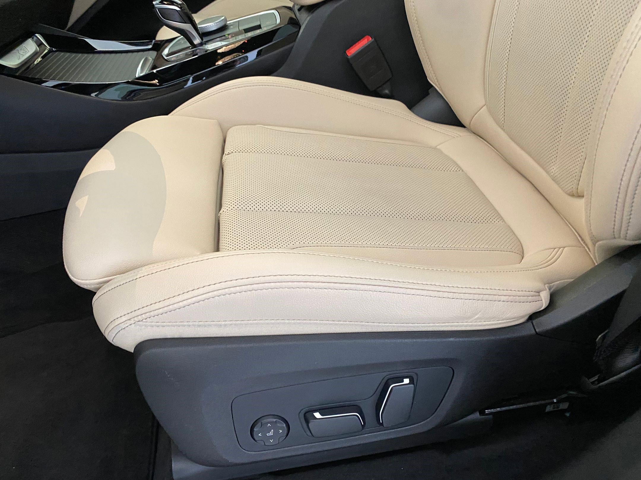 Certified 2024 BMW X3 xDrive30i w/ Convenience Package image 12