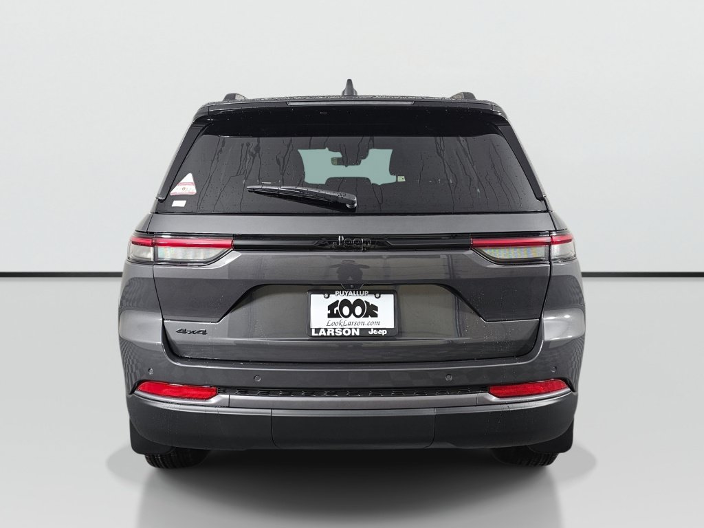 New 2026 Jeep Grand Cherokee Altitude AWD/4WD image 6