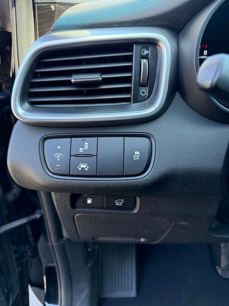 Used 2019 Kia Sorento EX image 25