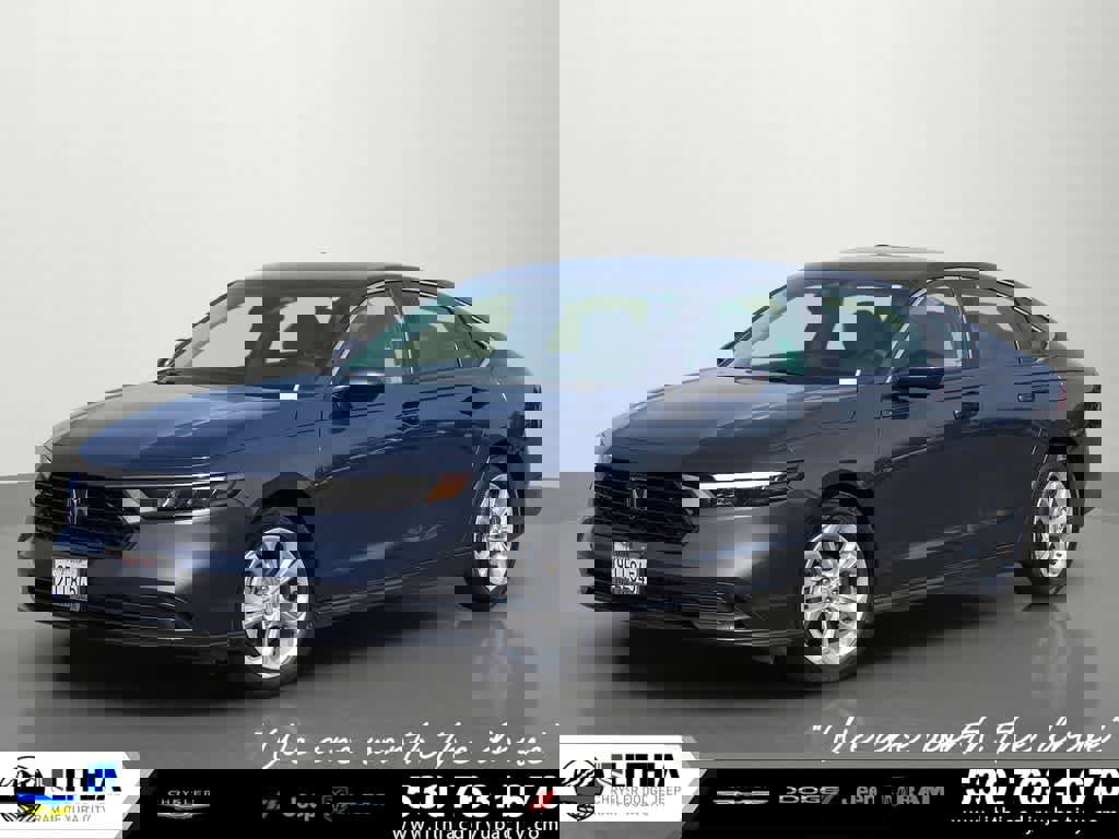 Used 2023 Honda Accord LX image 1