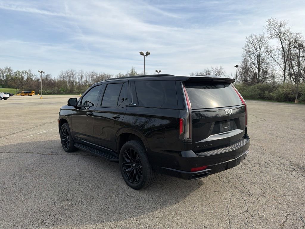 Used 2024 Cadillac Escalade Sport w/ LPO, ONYX Package image 5
