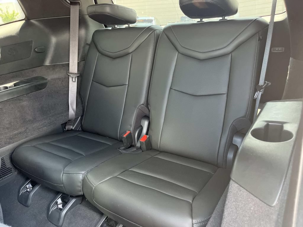 Certified 2024 Cadillac XT6 Sport w/ LPO, Floor Liner Package AWD/4WD image 20