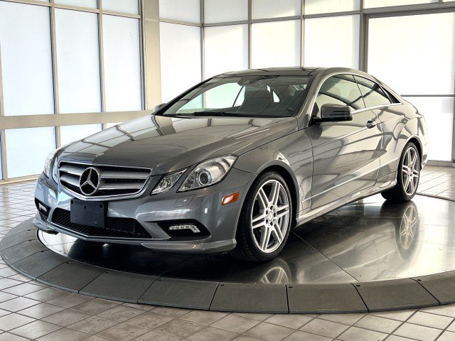 Used 2010 Mercedes-Benz E 550 Coupe image 3