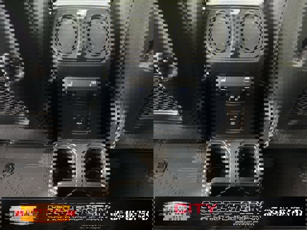 New 2026 Jeep Gladiator Mojave image 28