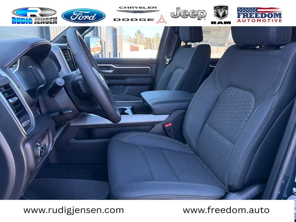 New 2026 RAM 1500 4x4 Crew Cab image 11