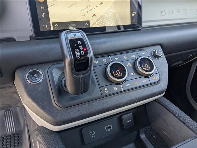 Used 2022 Land Rover Defender 110 X-Dynamic HSE AWD/4WD image 11