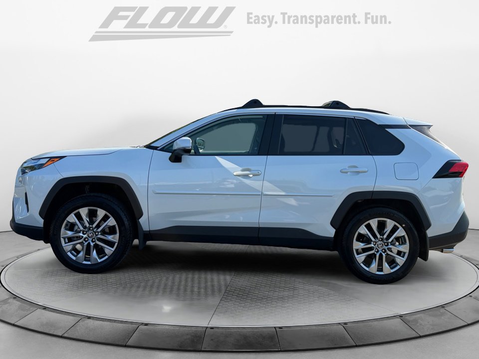 Used 2025 Toyota RAV4 XLE Premium w/ Weather Package AWD/4WD image 5