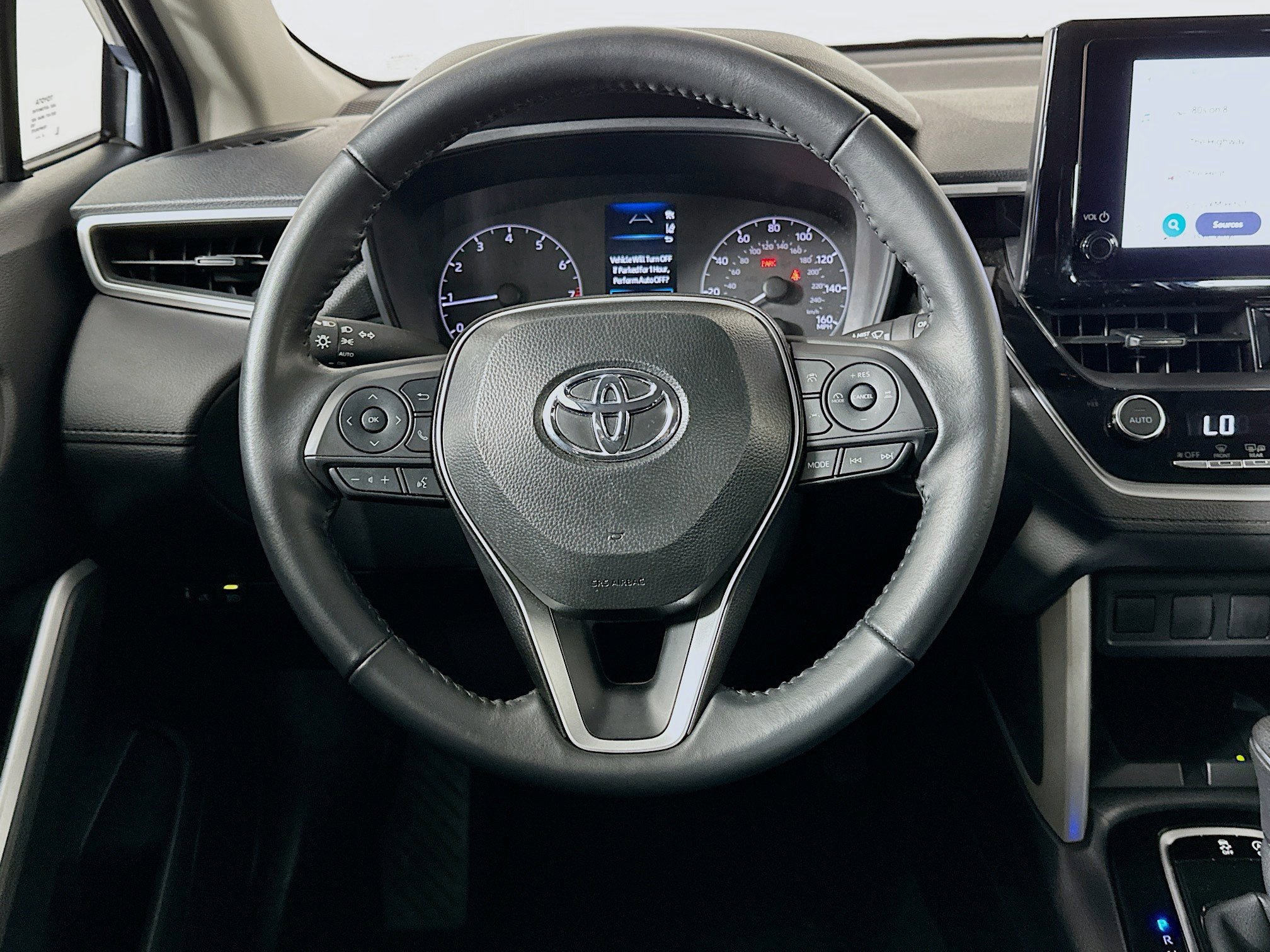 Used 2025 Toyota Corolla Cross LE image 18