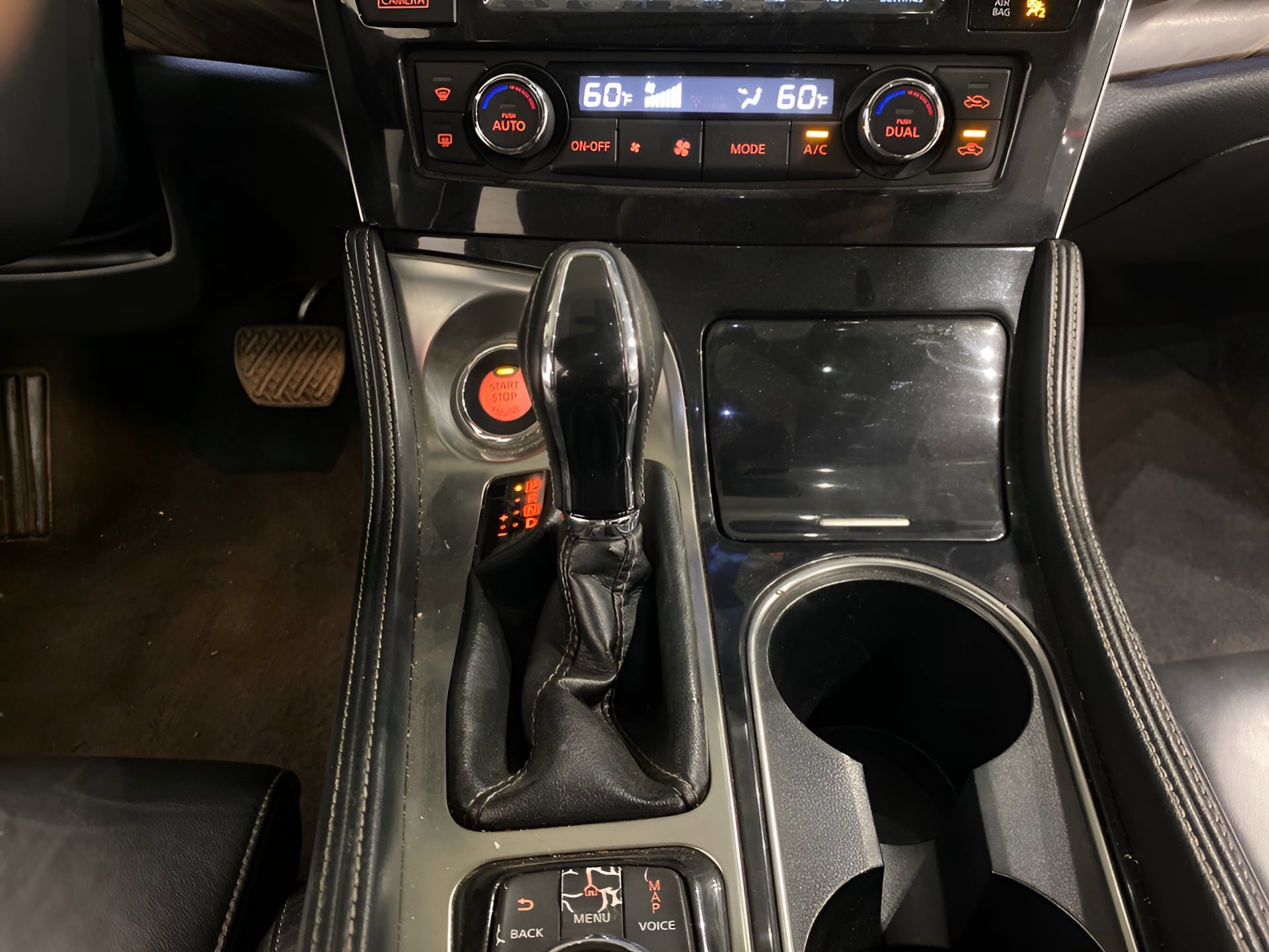 Used 2018 Nissan Maxima Platinum image 15