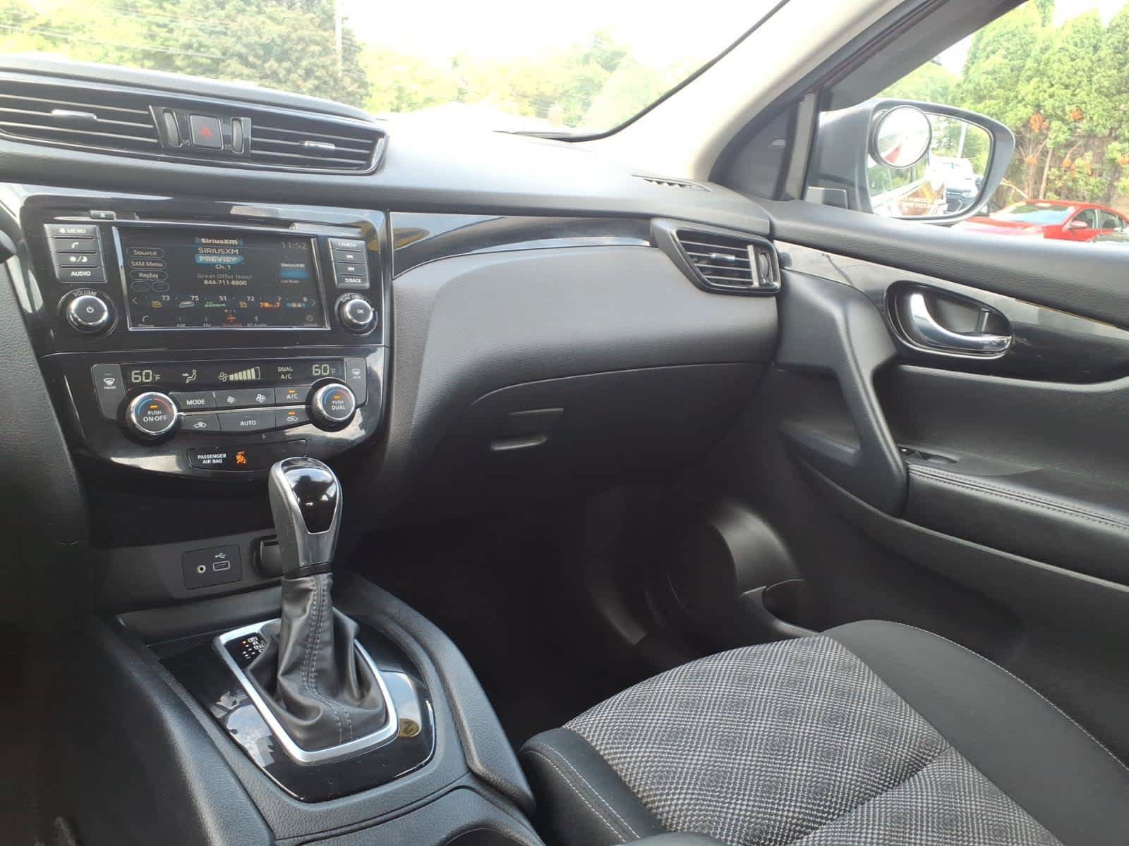 Certified 2021 Nissan Rogue Sport SV AWD/4WD image 15