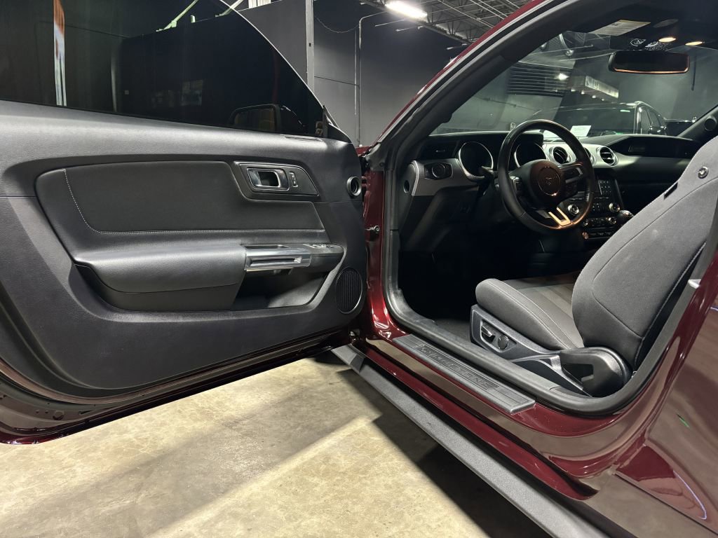 Used 2018 Ford Mustang GT RWD image 42