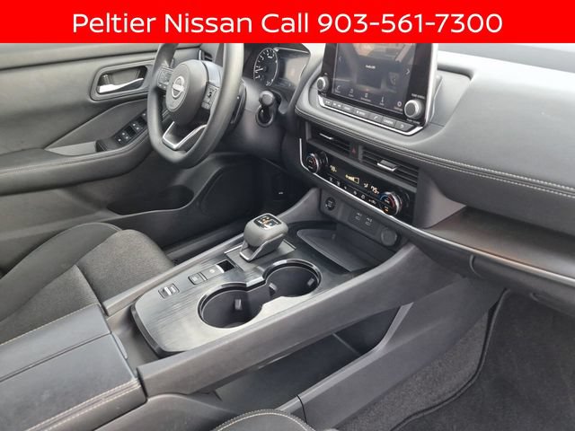 Certified 2024 Nissan Rogue SV FWD image 13