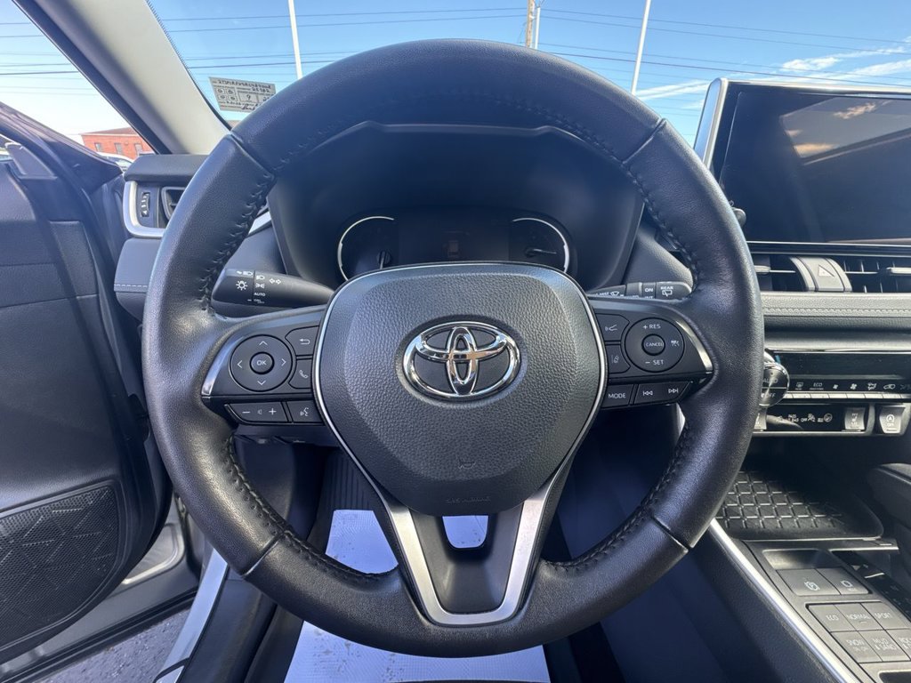 Used 2024 Toyota RAV4 XLE w/ Convenience Package AWD/4WD image 21
