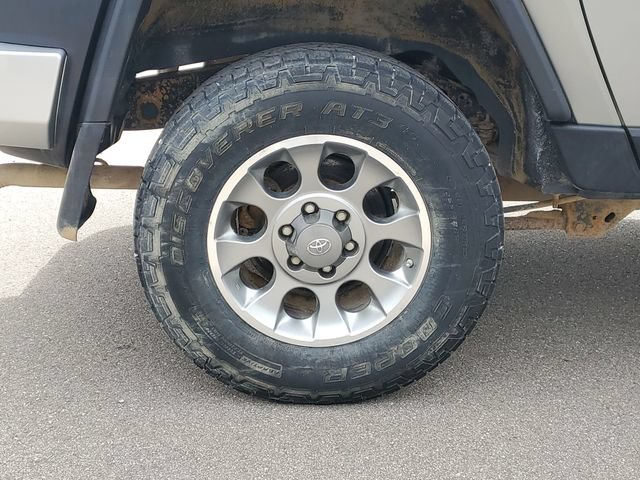Used 2012 Toyota FJ Cruiser 4WD w/ Convenience Pkg image 5