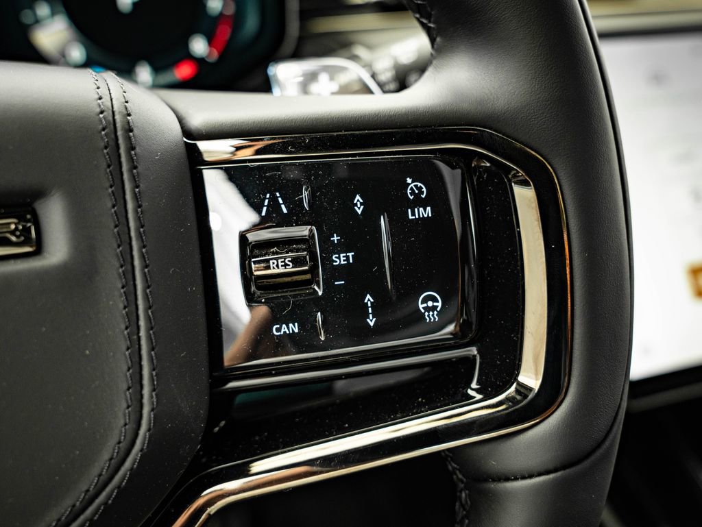 New 2026 Land Rover Range Rover Sport SV image 28