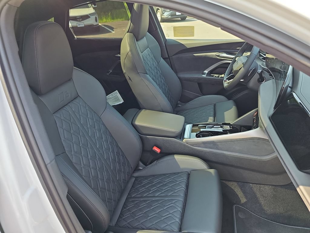 New 2026 Audi SQ5 Premium Plus AWD/4WD image 11