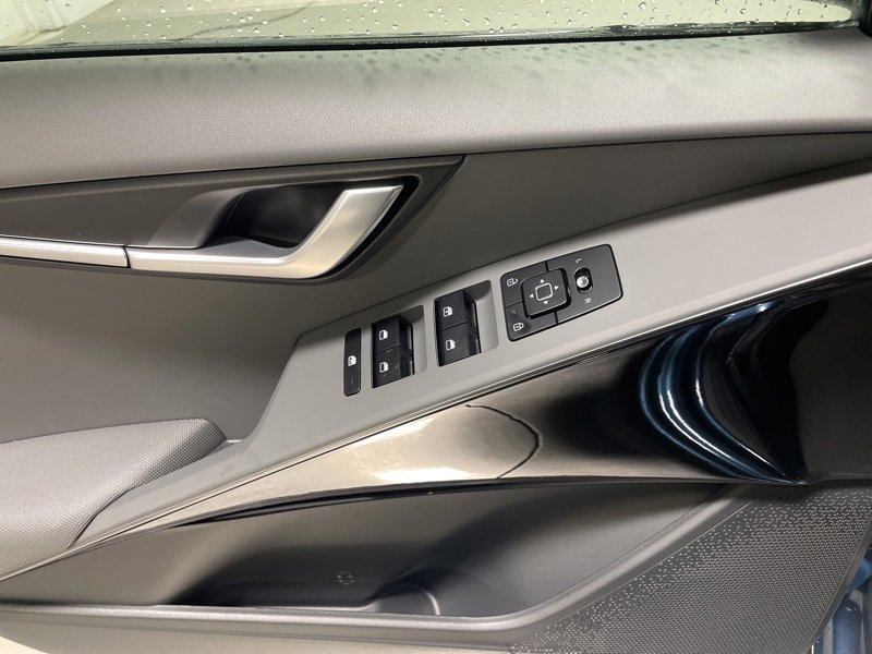 New 2026 Kia Niro EX image 18