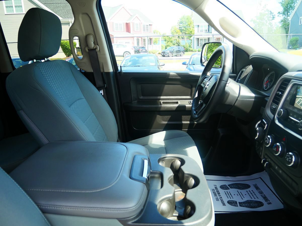 Used 2019 RAM 1500 Express AWD/4WD image 19