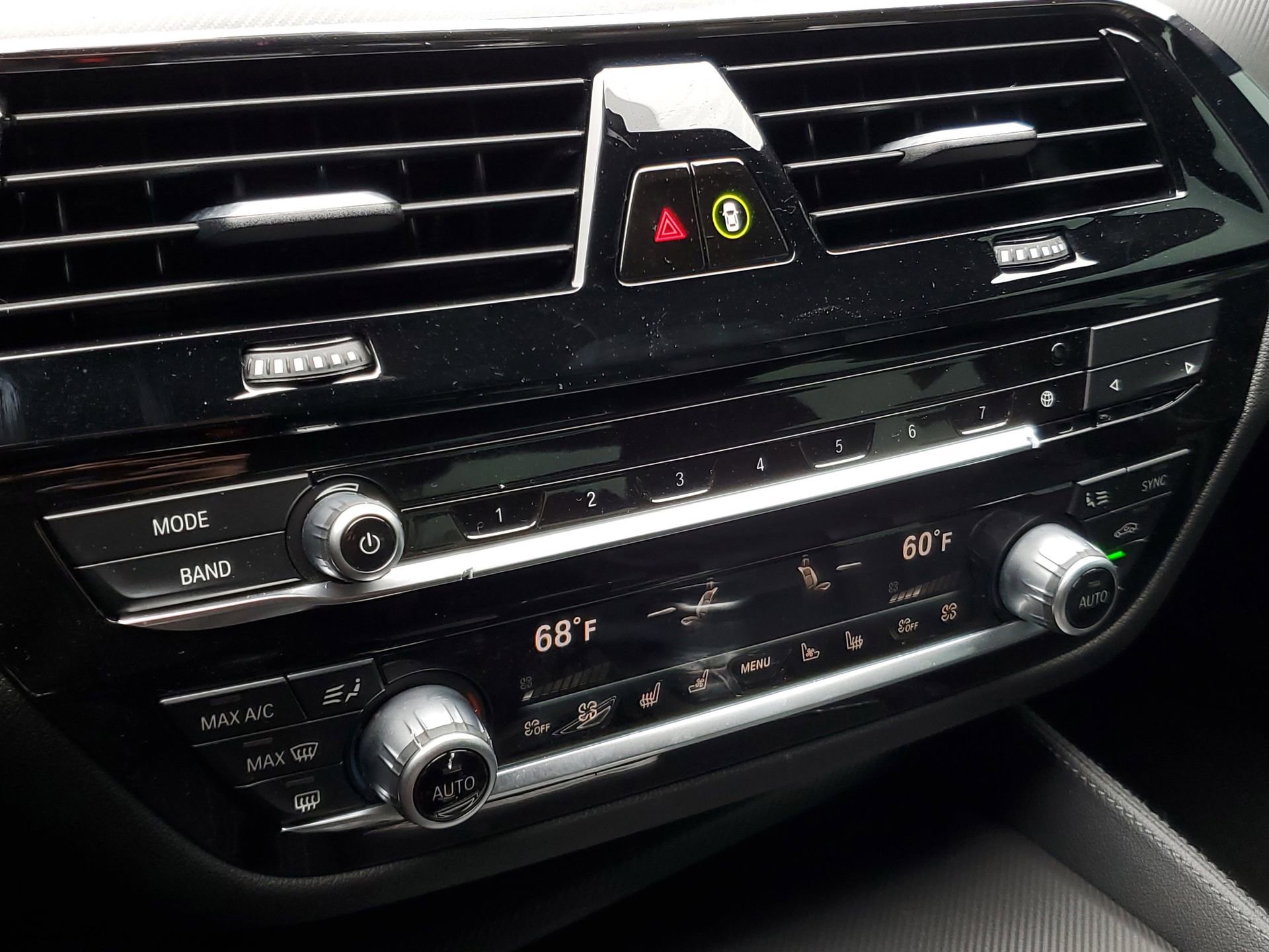 Used 2023 BMW M5 w/ Executive Package image 28