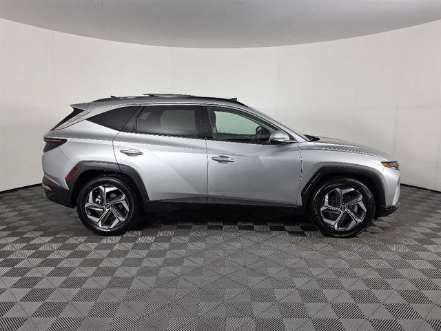 Used 2024 Hyundai Tucson Limited image 2