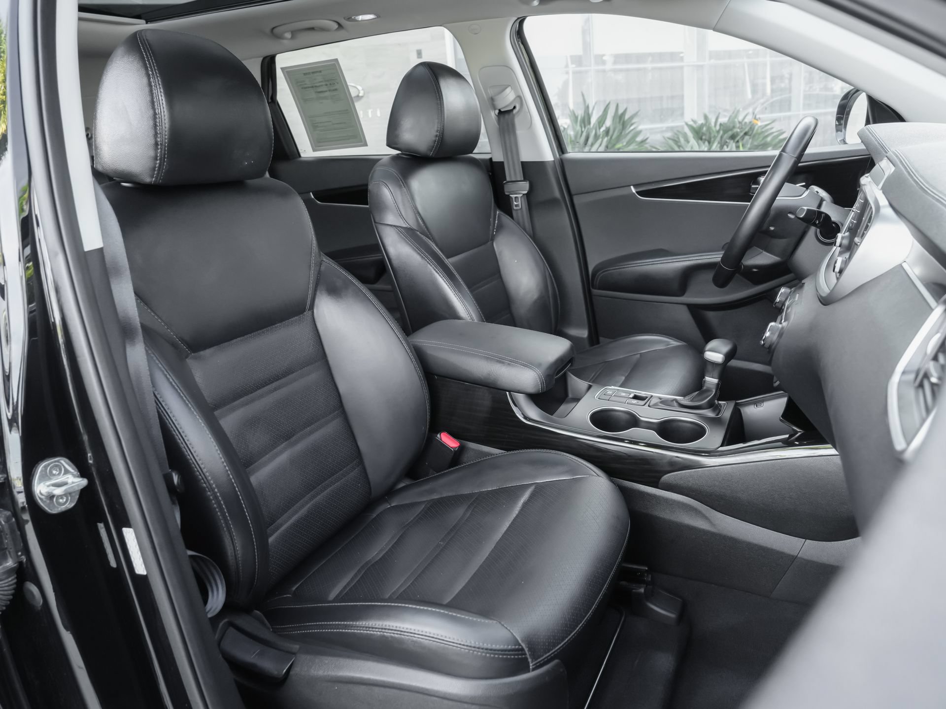 Used 2020 Kia Sorento EX FWD image 39
